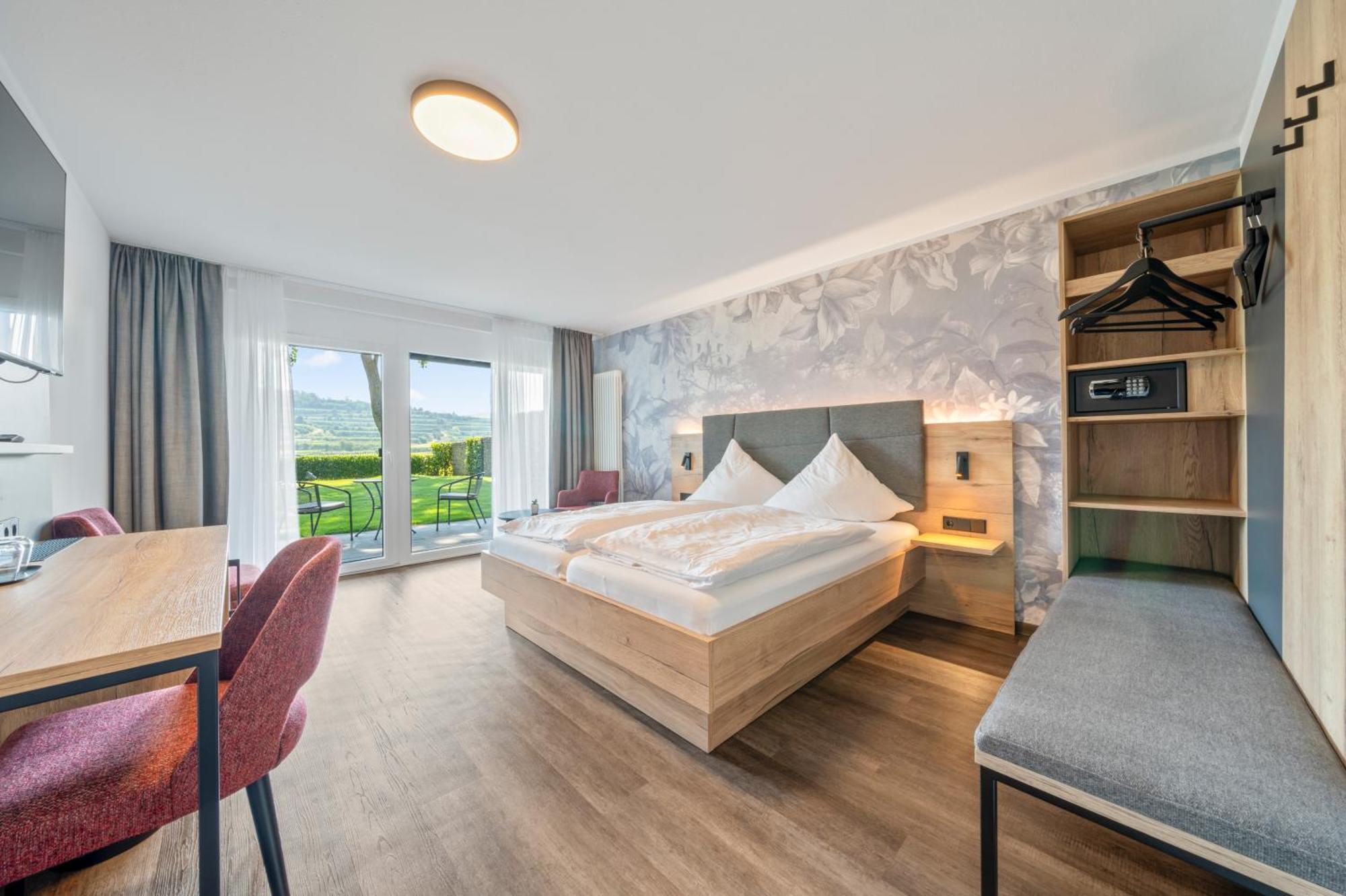 Koepfers Steinbuck Hotel Bischoffingen Bagian luar foto